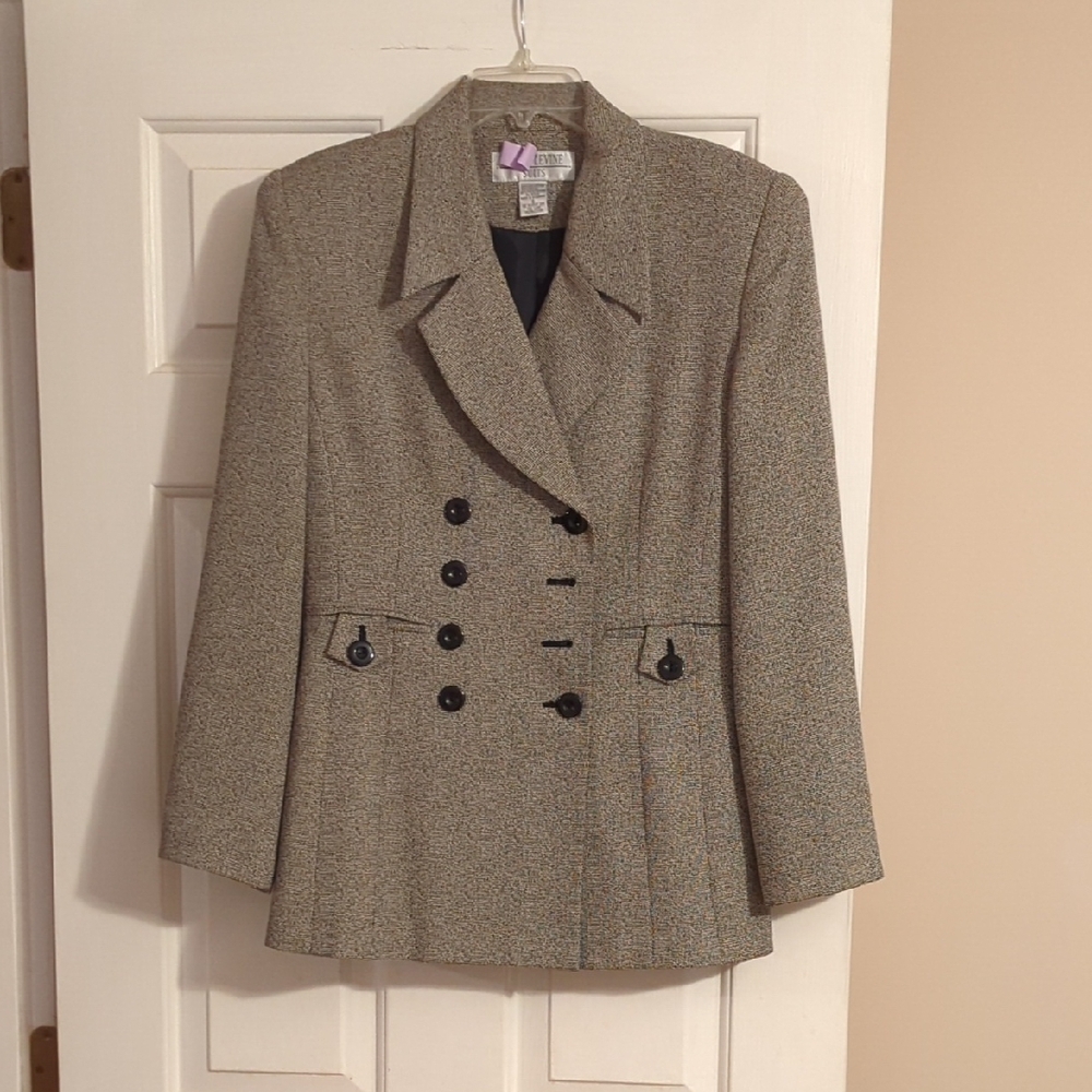 Larry Levine Suit W/Gray Blazer And Matching Skirt